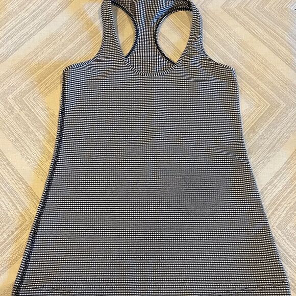 Lululemon Black and White Check Women's Racerback Tank Top - Picture 1 of 7